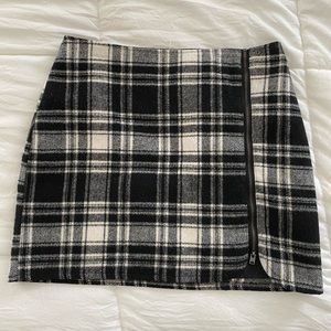 Hollister Plaid Print Skirt